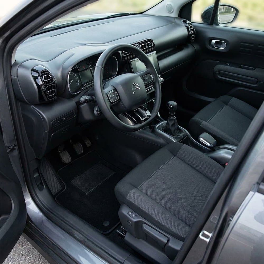 Tappetini in moquette Astro montati su Citroën C3 Aircross (2017-)