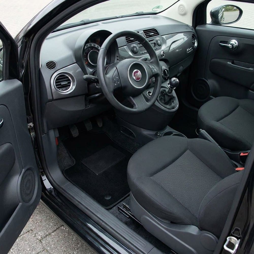 Tappetini in moquette Astro montati su Fiat 500 (2007-2015)