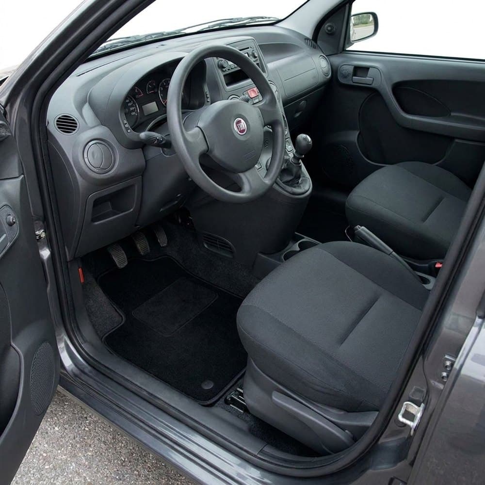 Tappetini in moquette Astro montati su Fiat Panda (2003-2012)