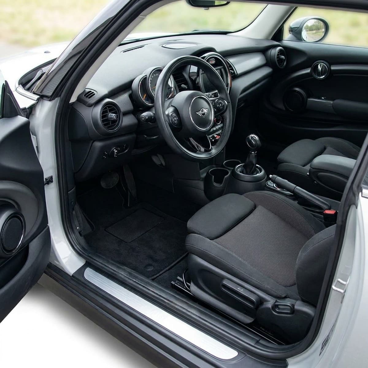 Tappetini in moquette Astro montati su Mini One/Cooper/Cabrio (2015-)