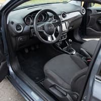 Tappetini in moquette Astro montati su Opel Adam (2013-2019)