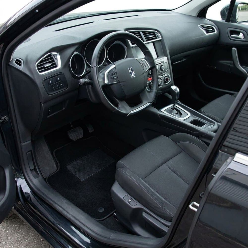 Tappetini in moquette Astro montati su DS DS 4 (2015-2018)