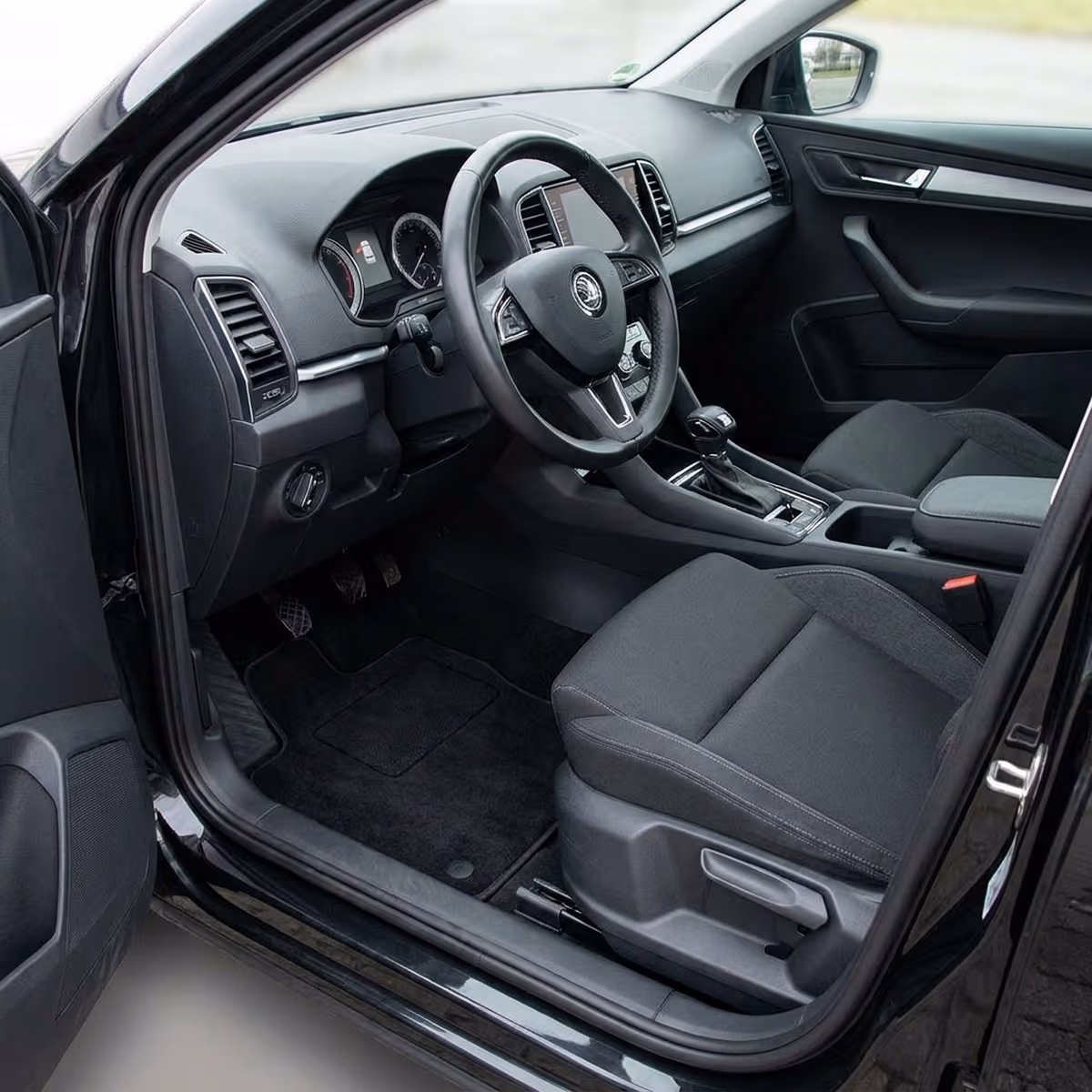 Tappetini in moquette Astro montati su Skoda Karoq (2017-)